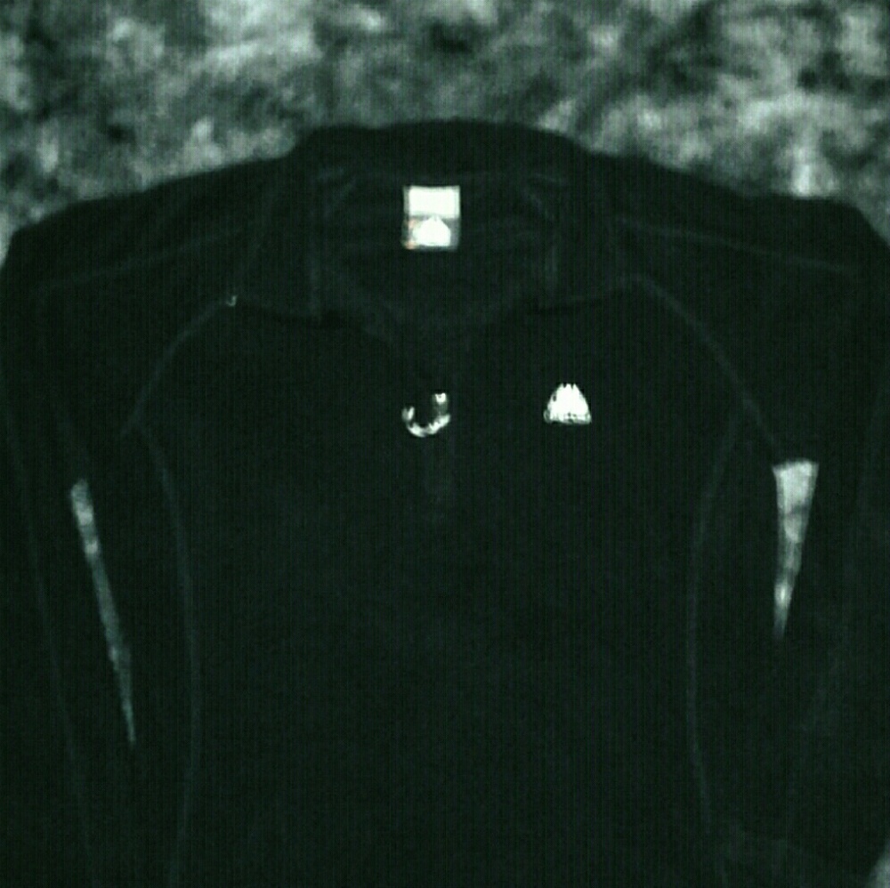 Nike ACG  pullover w/ 1/4 zipper